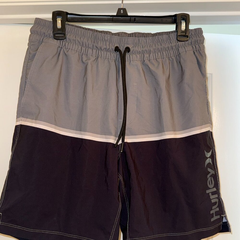 Hurley Colorblock Board Shorts – Gray/Black, Men’s Size L